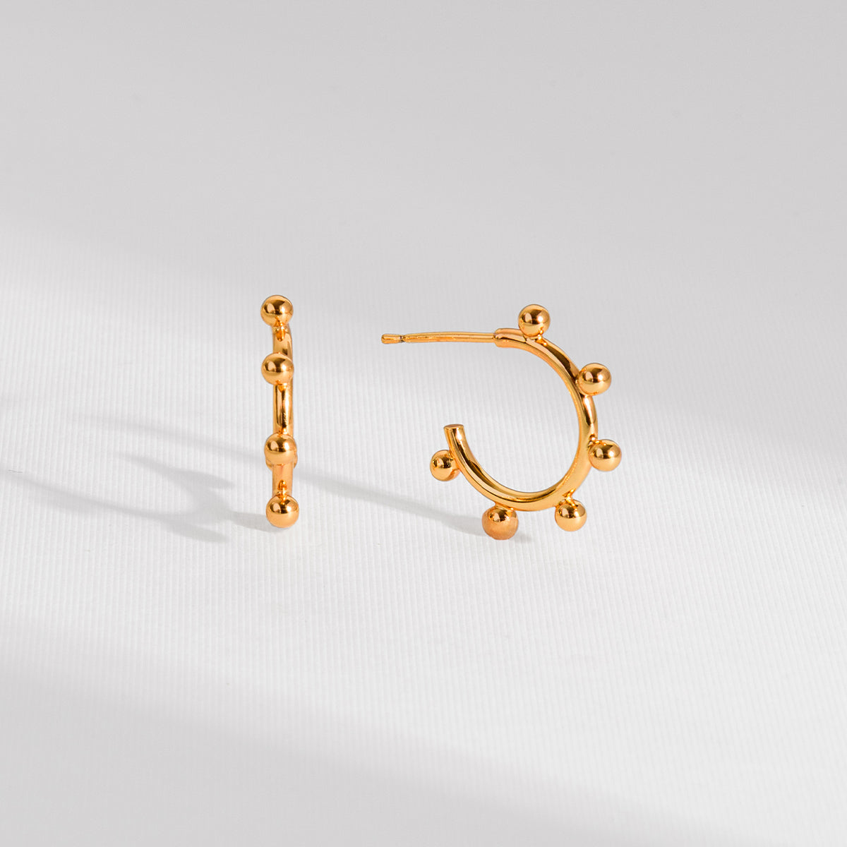 BRINCO ARGOLA OLHO GIPSY DOURADO