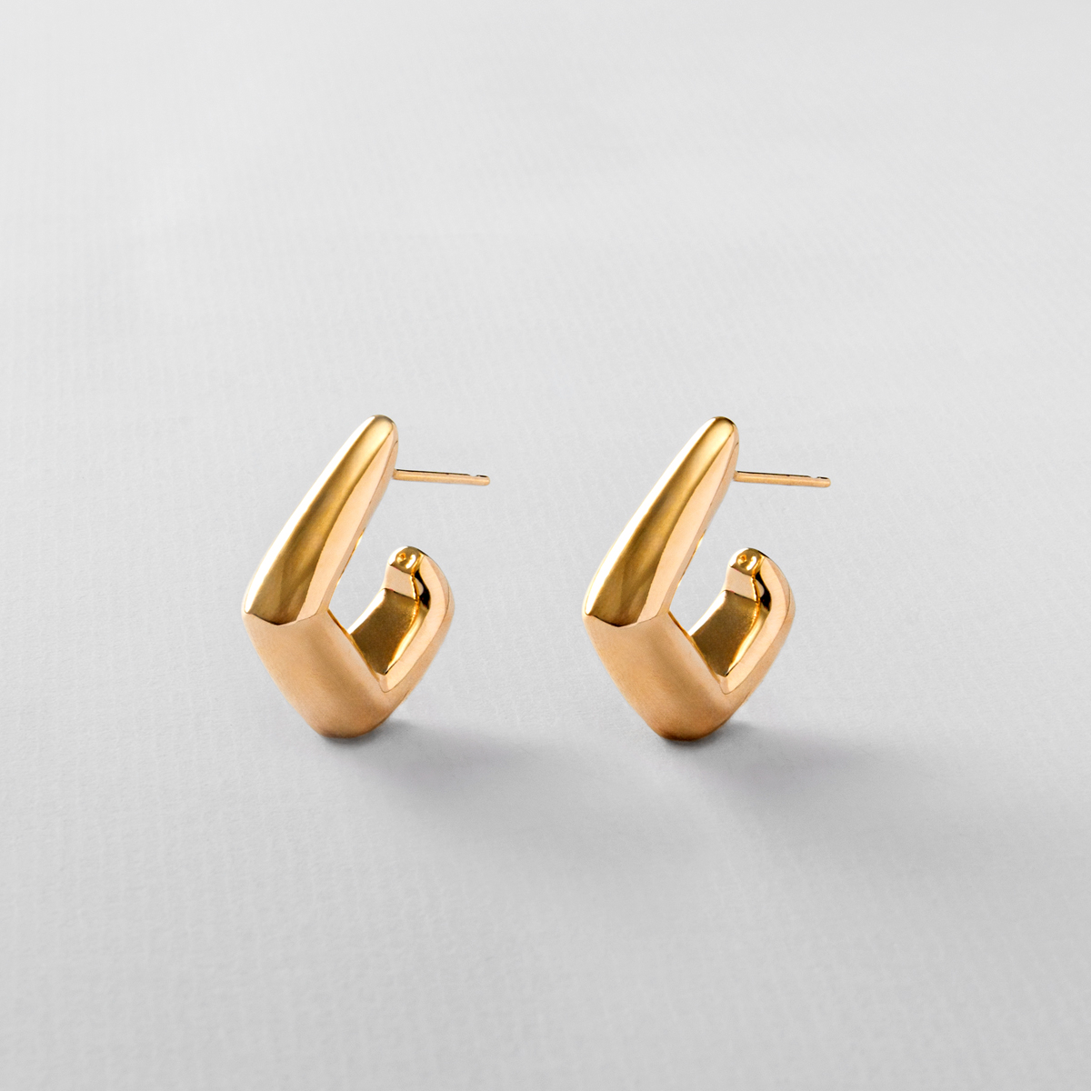 DOURADO